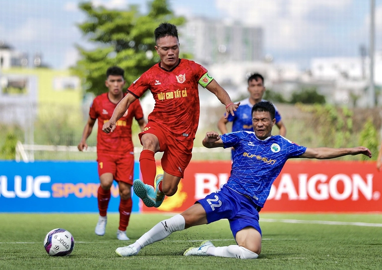 Cách Đá Tiền Vệ Trung Tâm Sân 7 Người Cùng Keovip.blog