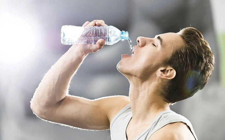 Khi Đá Banh Nên Uống Nước Gì Cùng Keovip.Blog