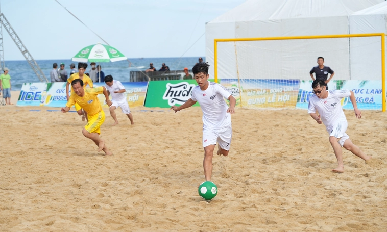 Tìm Hiểu Luật Bóng Đá Bãi Biển Cùng Keovip.blog 2 Tìm Hiểu Luật Bóng Đá Bãi Biển Cùng Keovip.blog